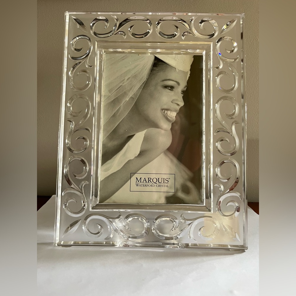 Waterford marquis arabesque crystal picture frame